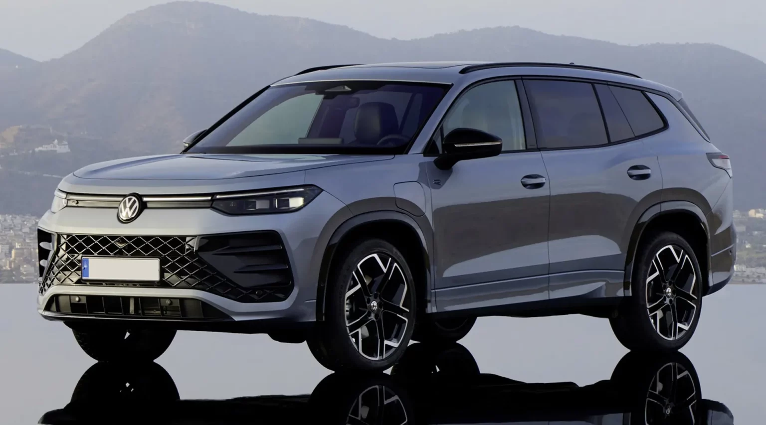 volkswagen-tayron-front